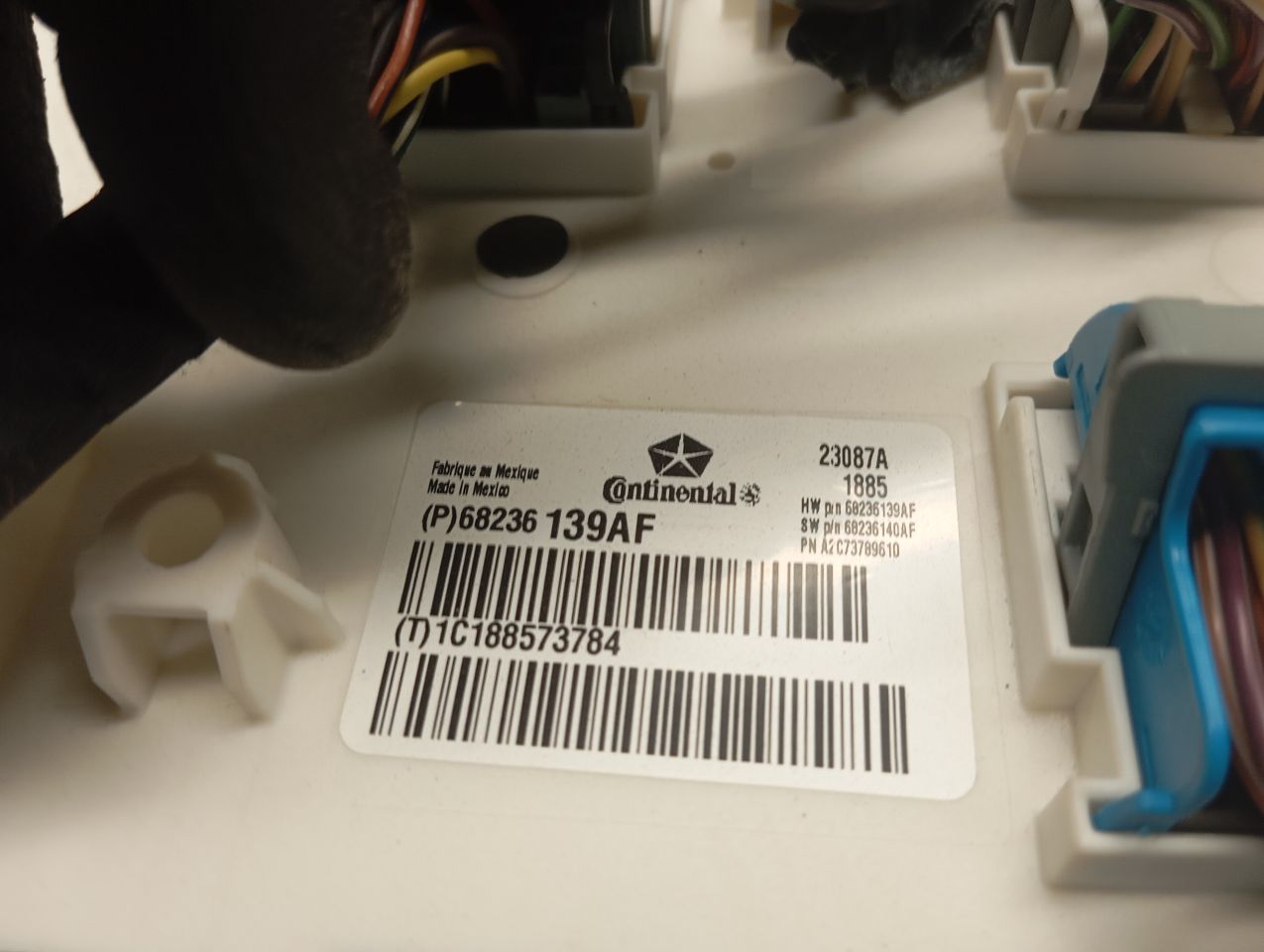 Part image 3