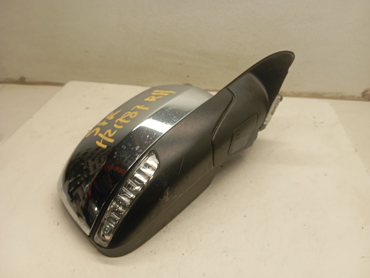 Part image 6