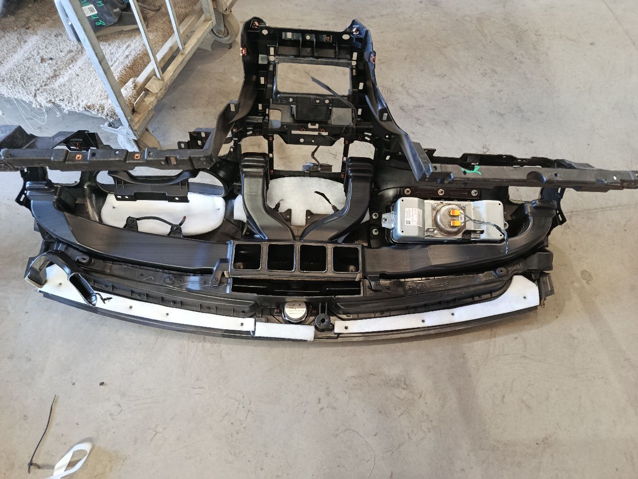 Part image 8
