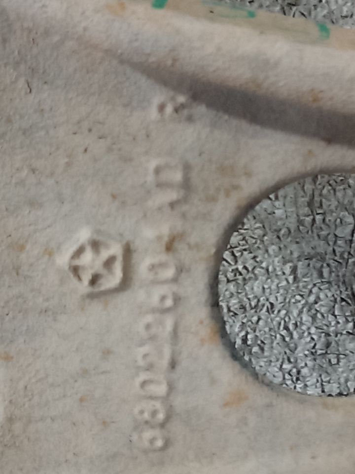 Part image 7