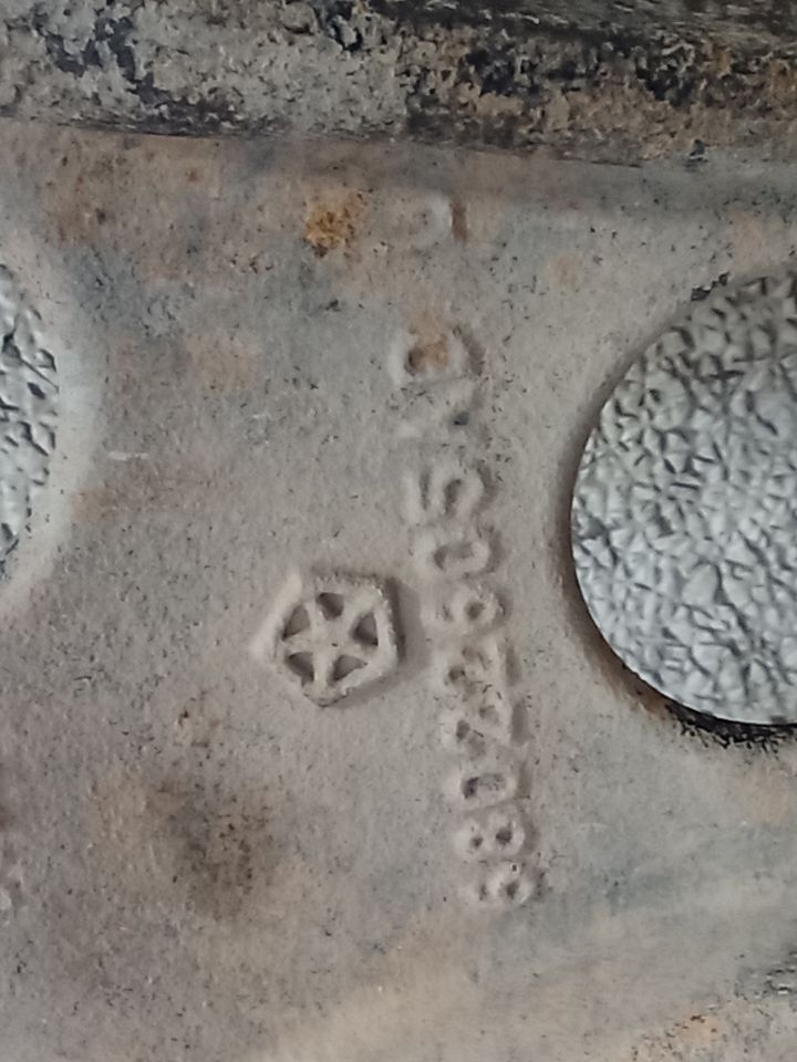 Part image 9