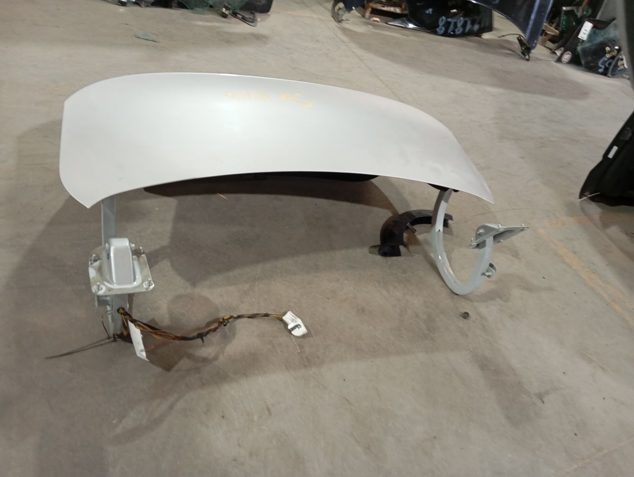 Part image 4