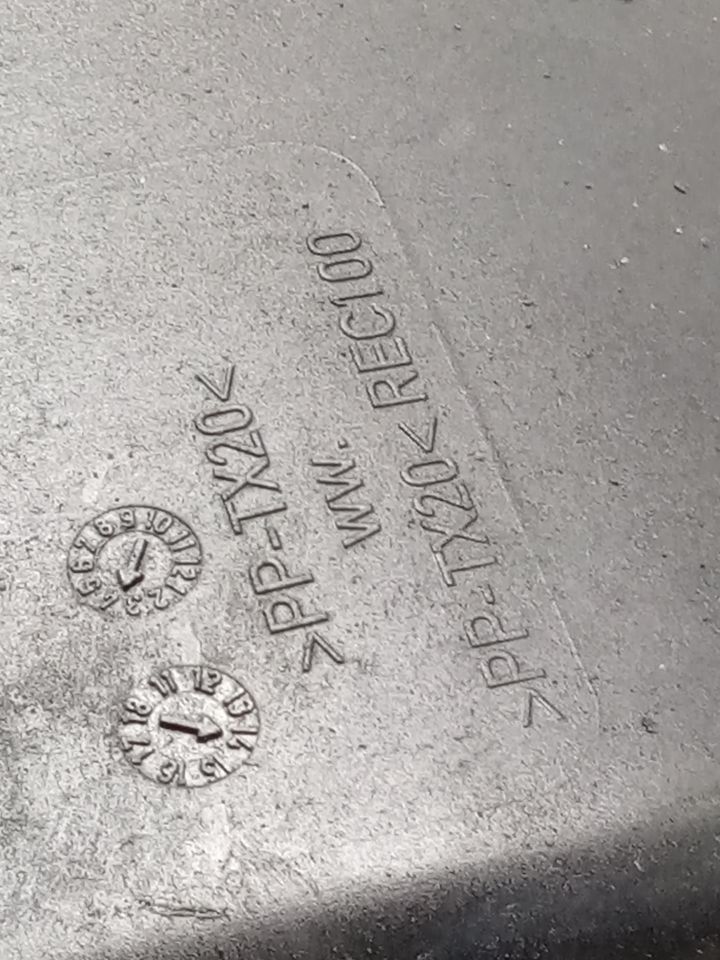 Part image 8
