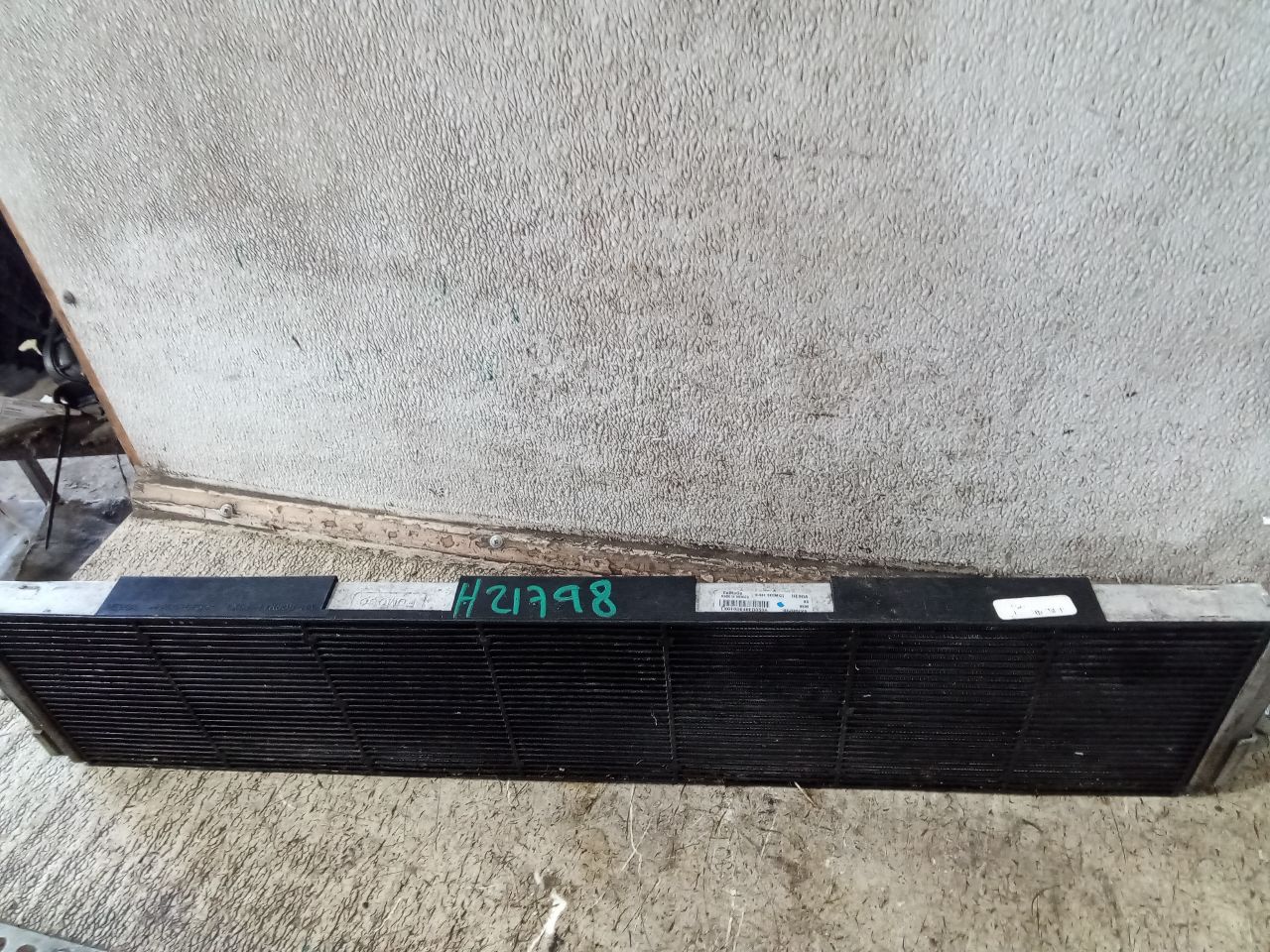 Part image 7
