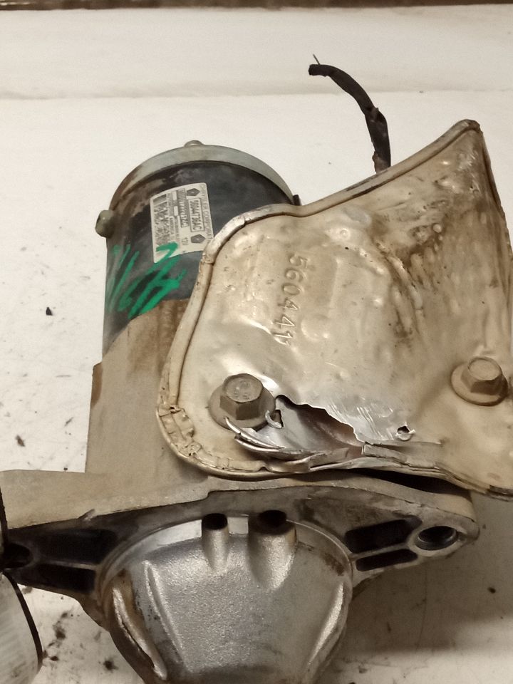 Part image 4