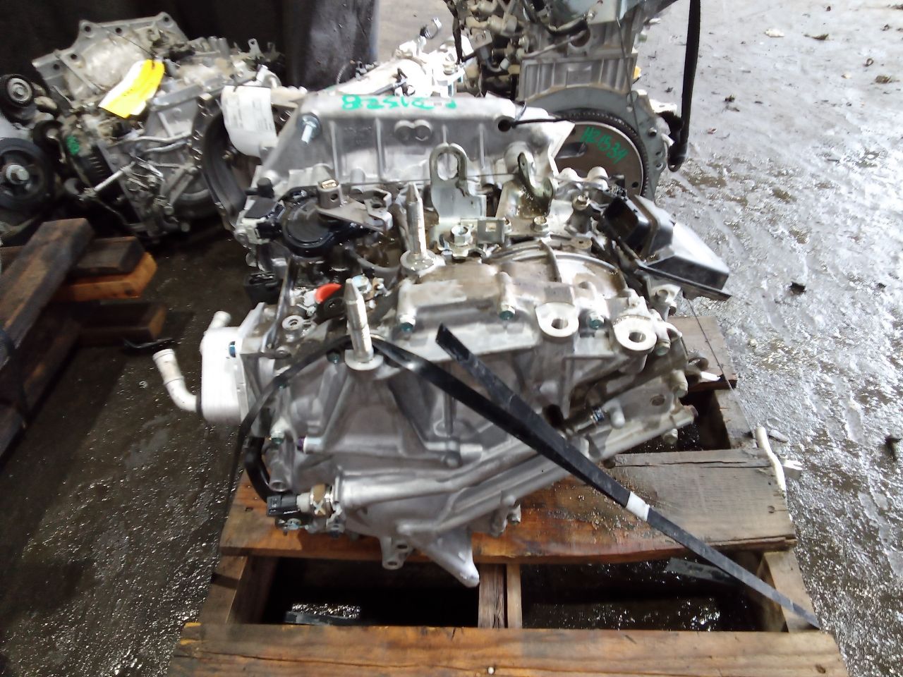 Part image 3
