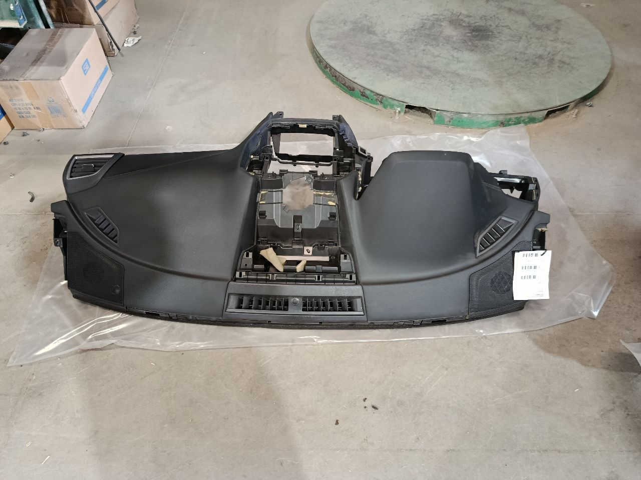 Part image 4