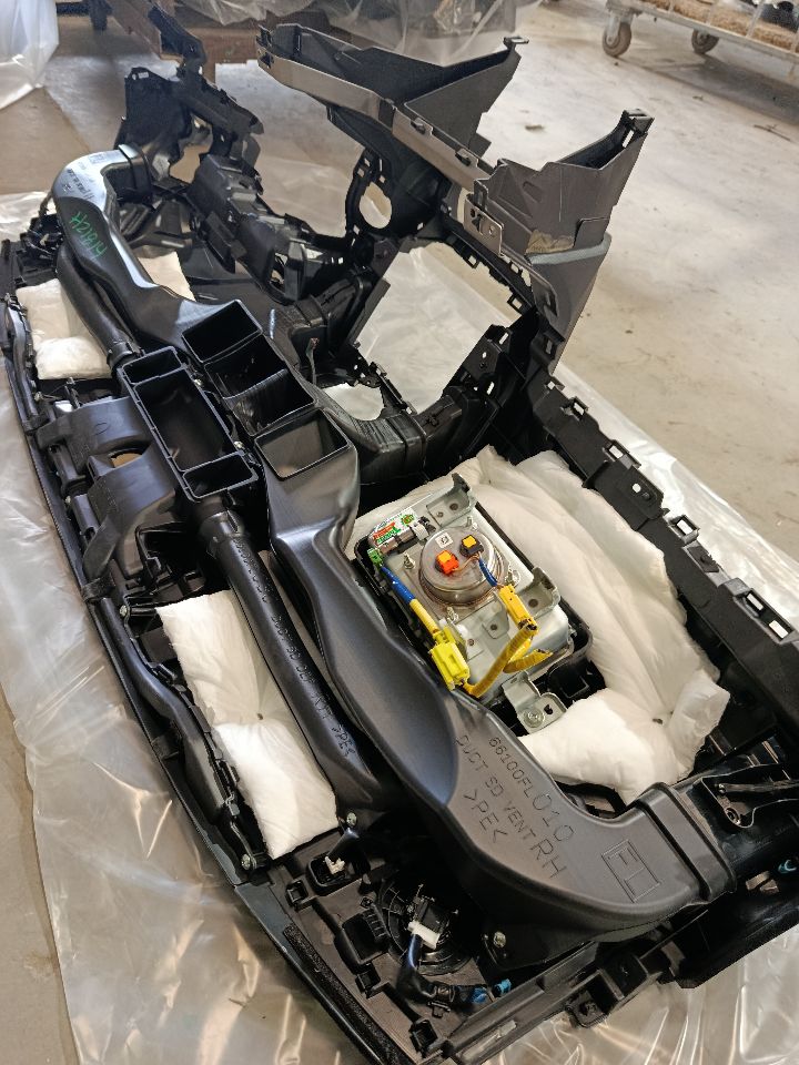 Part image 7