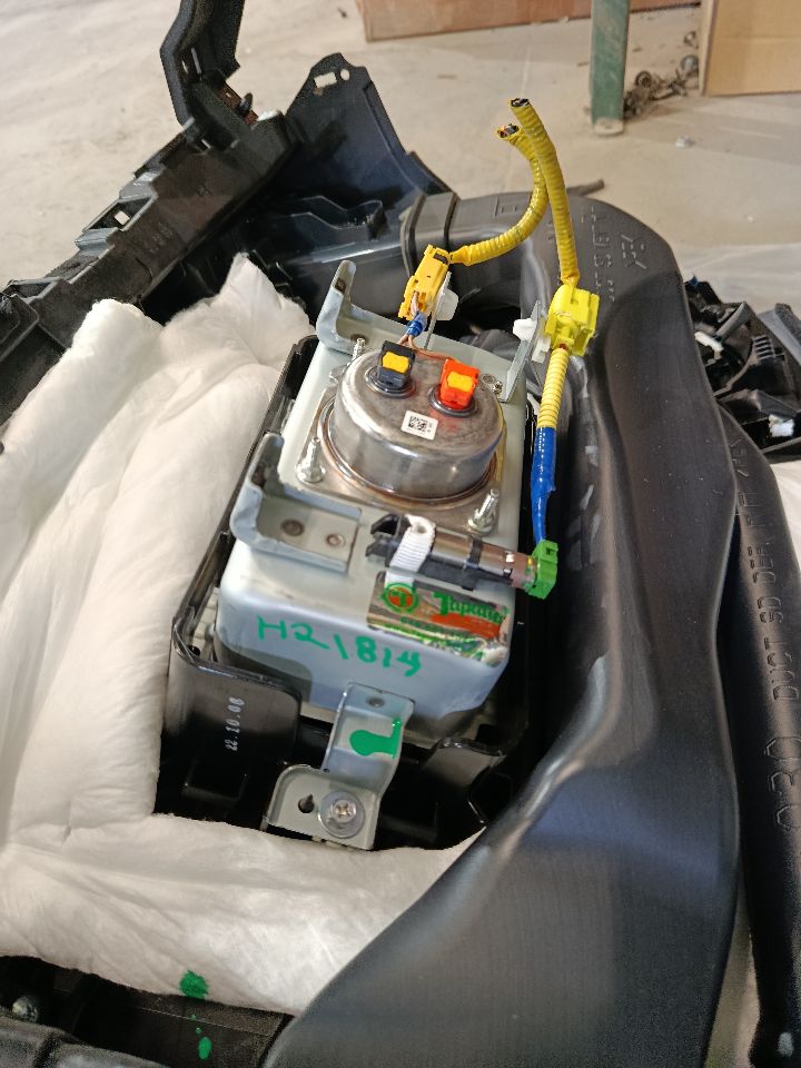 Part image 9