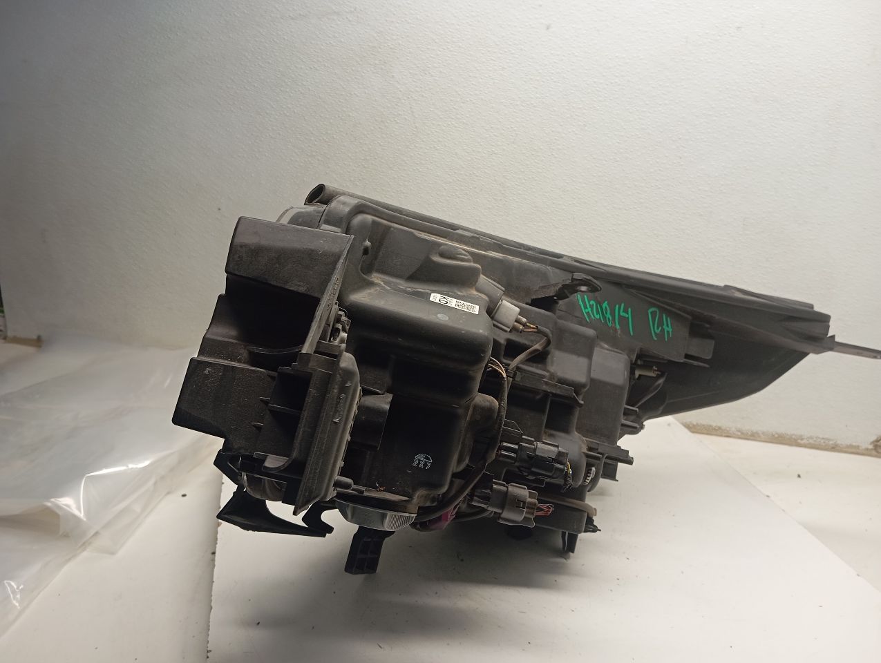 Part image 4