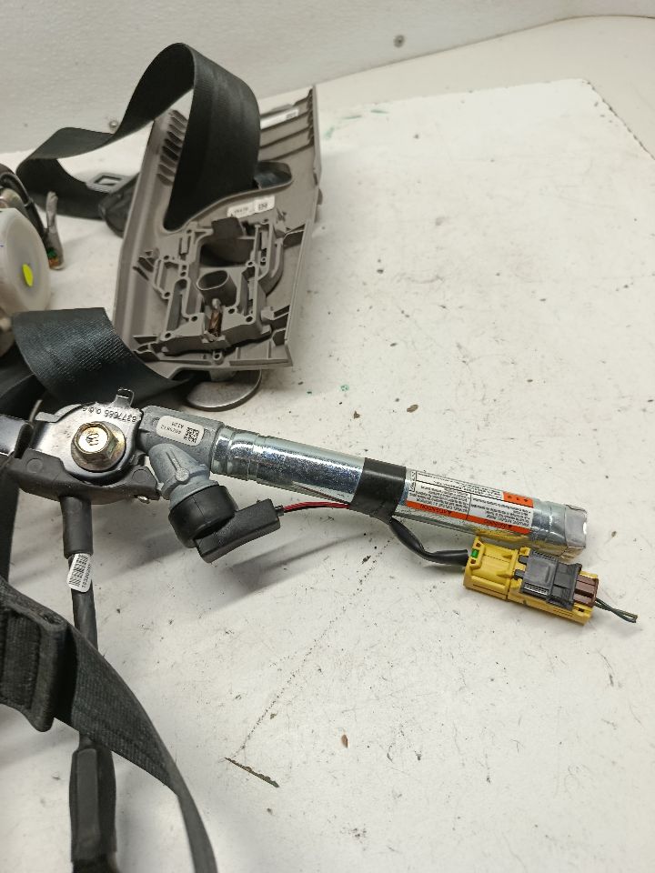 Part image 7