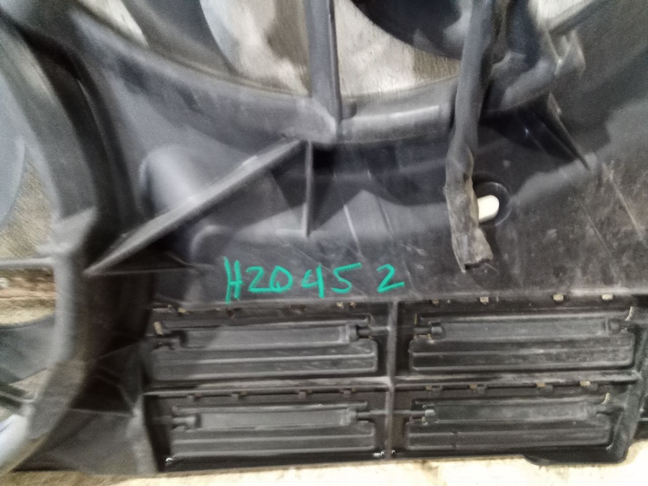 Part image 4