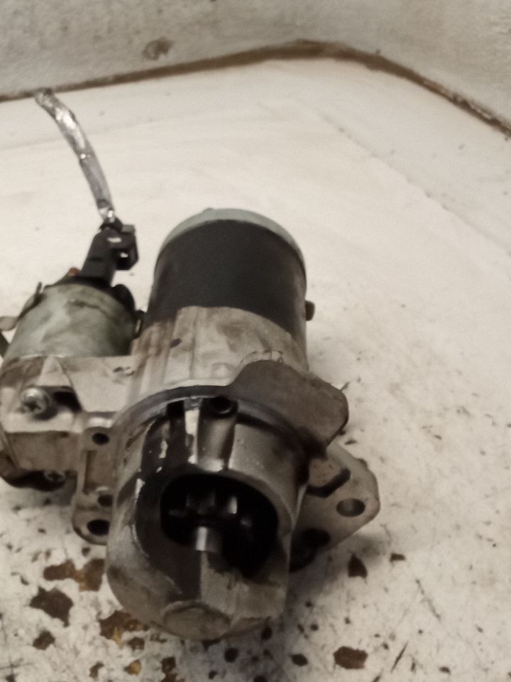 Part image 6