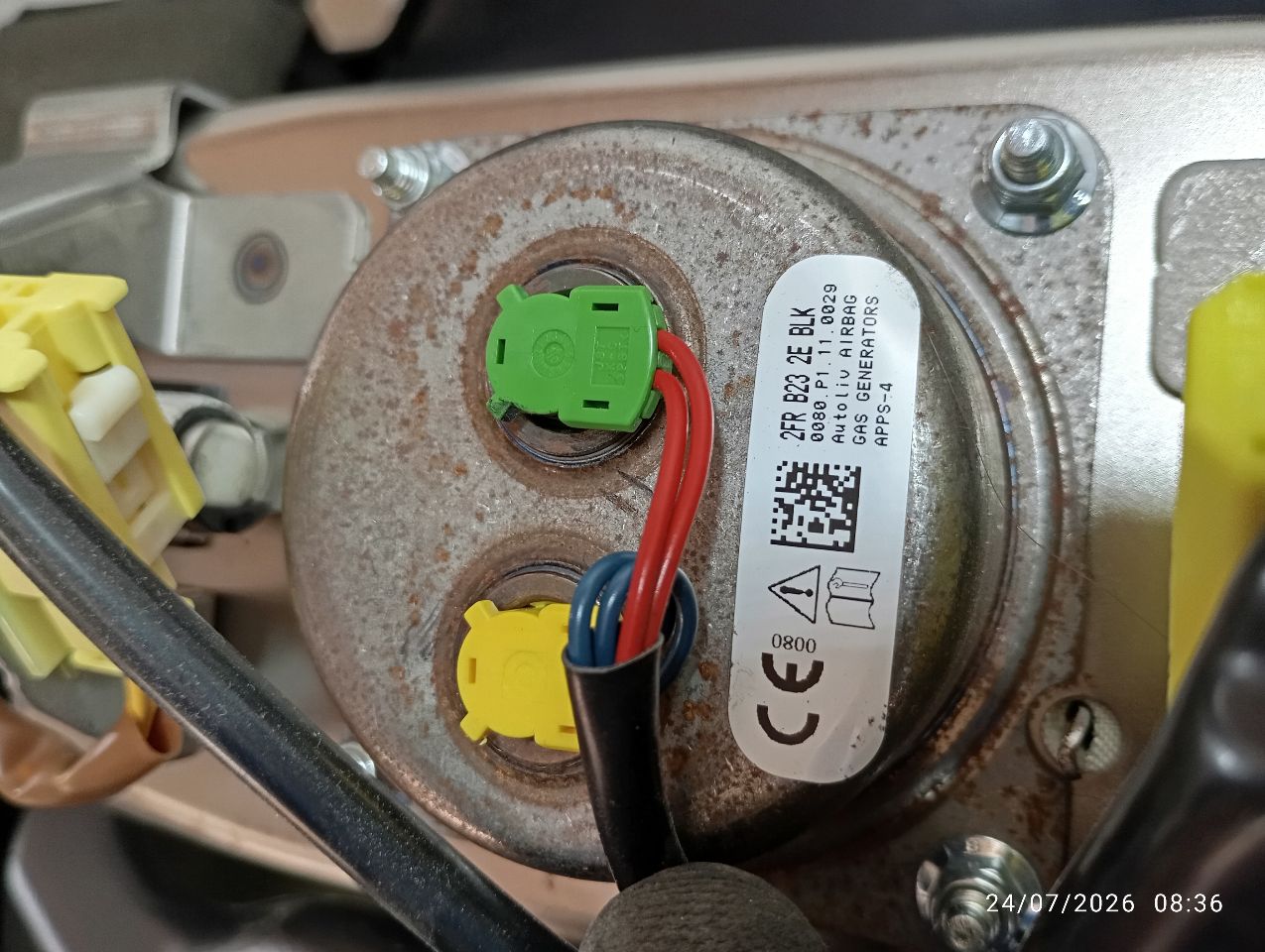 Part image 3