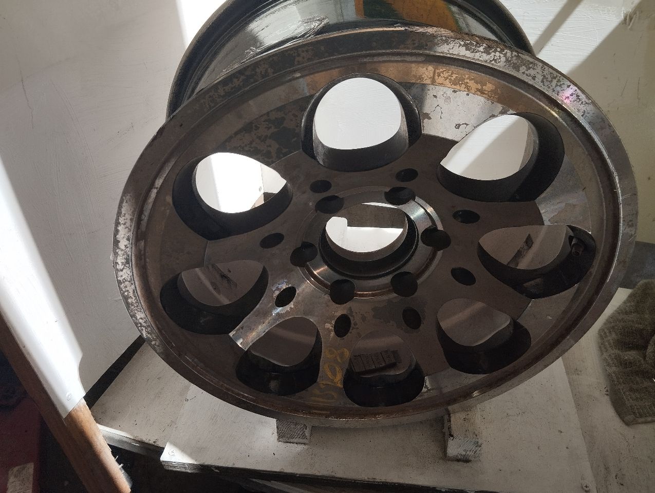 Part image 5