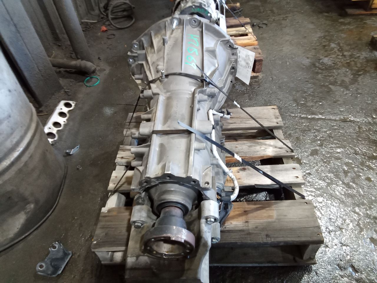 Part image 3