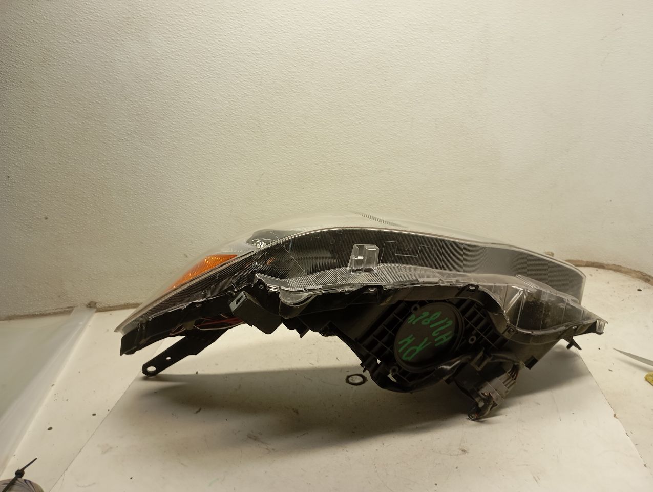 Part image 11
