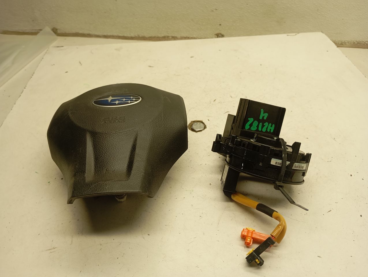 2014 Subaru XV CROSSTREK Air Bag