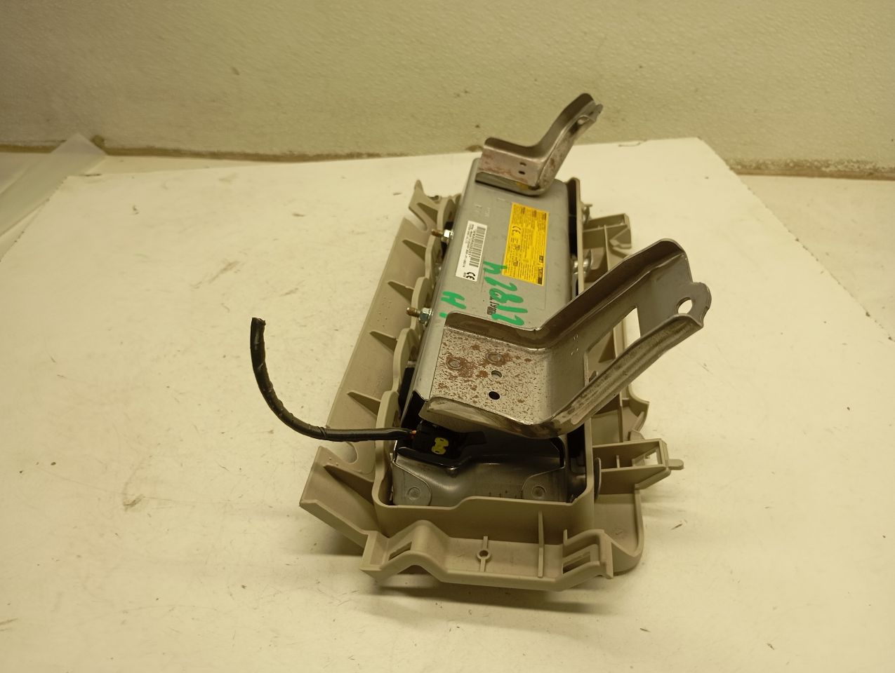 Part image 3