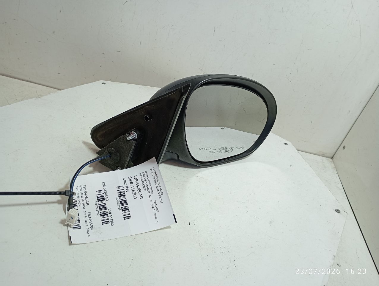 Part image 3
