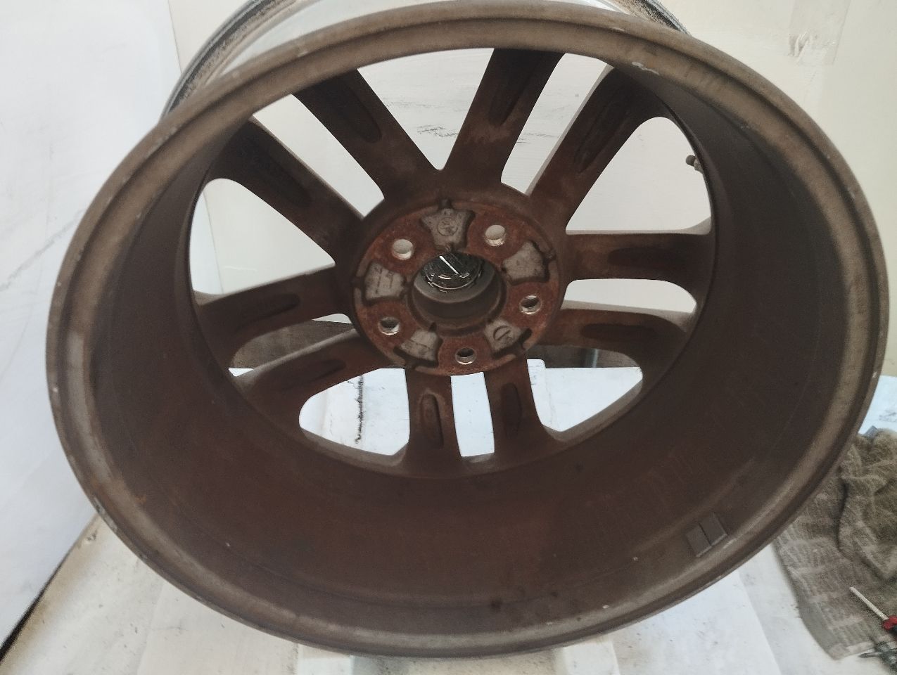 Part image 3