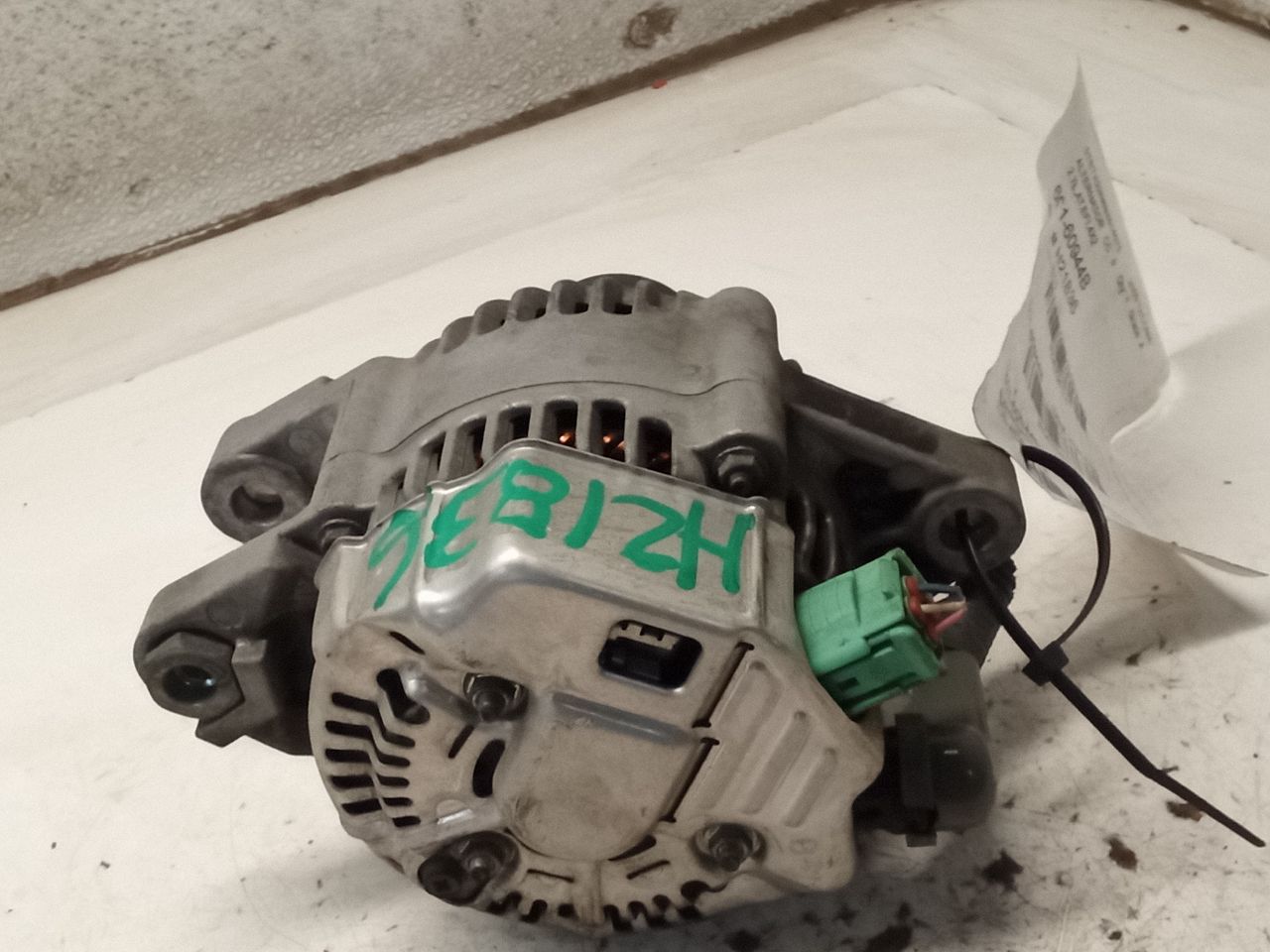 Part image 3
