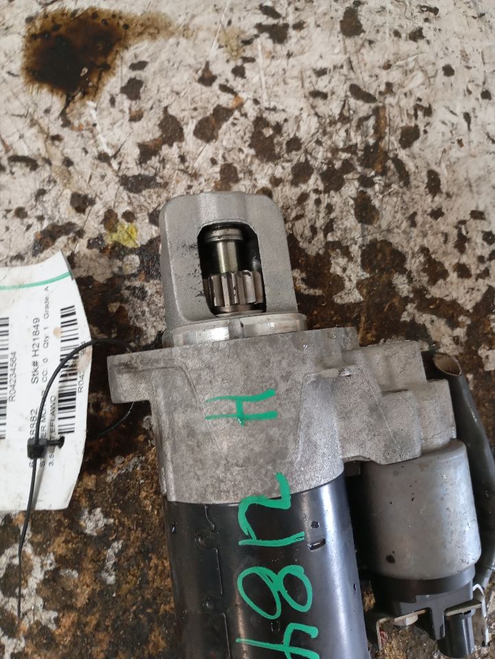 Part image 3
