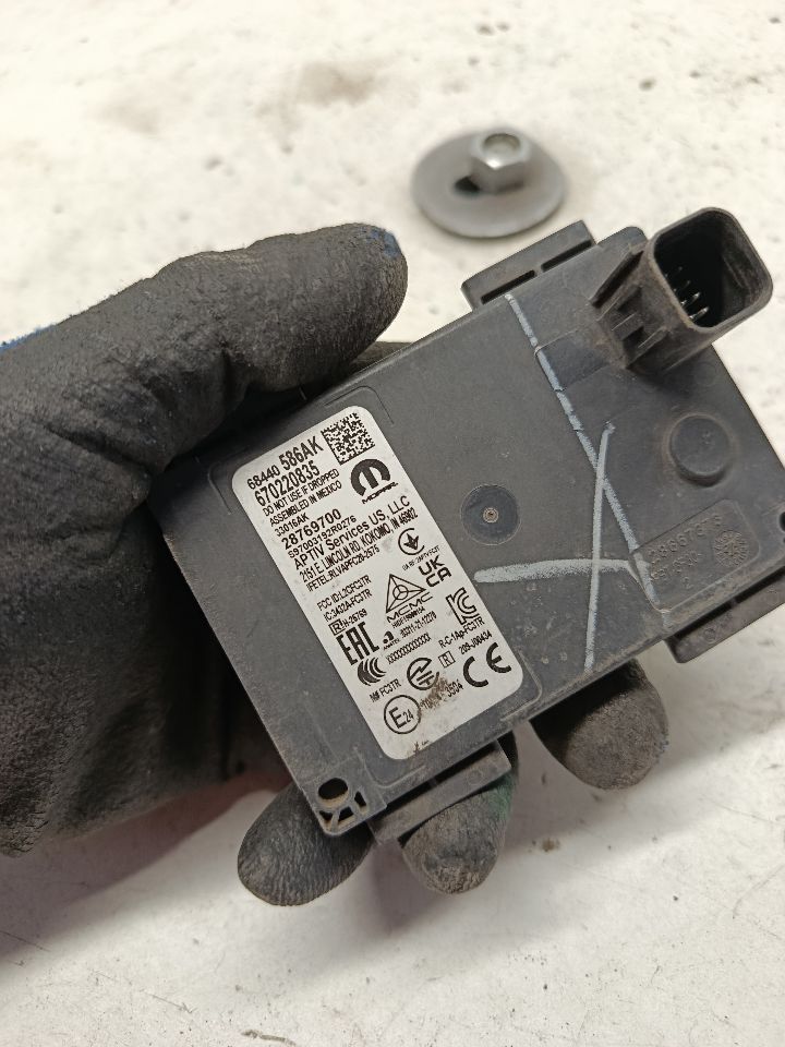 Part image 4