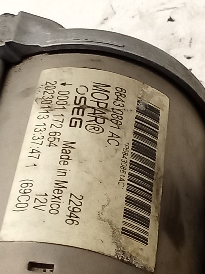 Part image 4