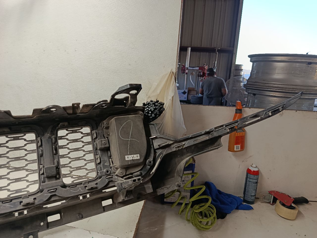 Part image 6