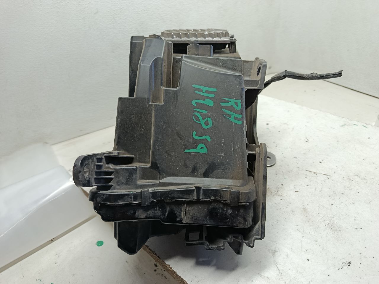 Part image 6