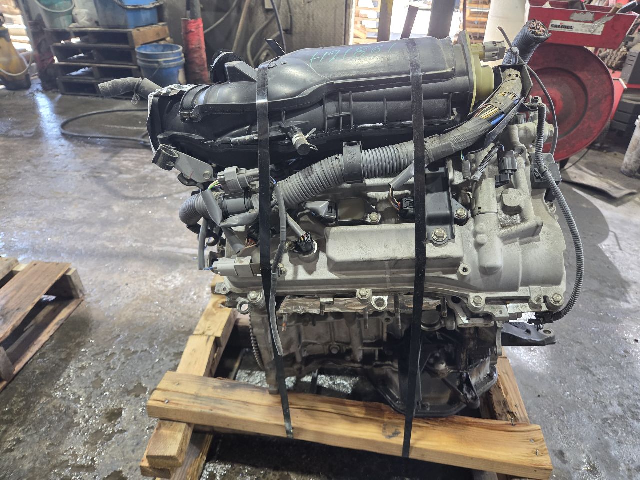 Part image 3