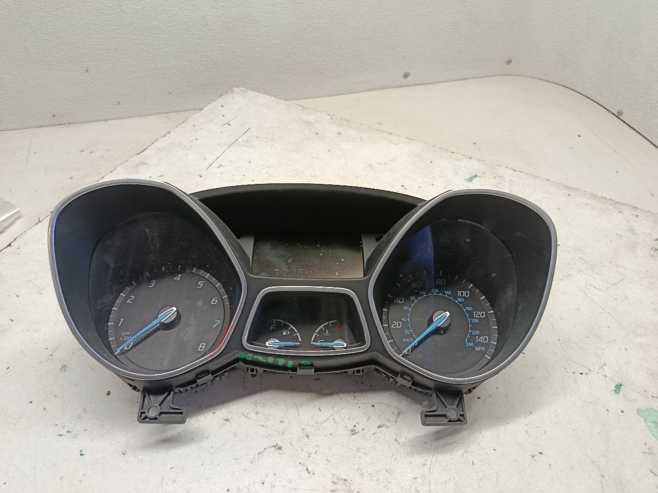 2013 Ford FOCUS Speedo Head/Cluster