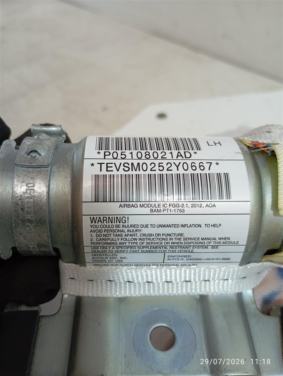 Part image 3