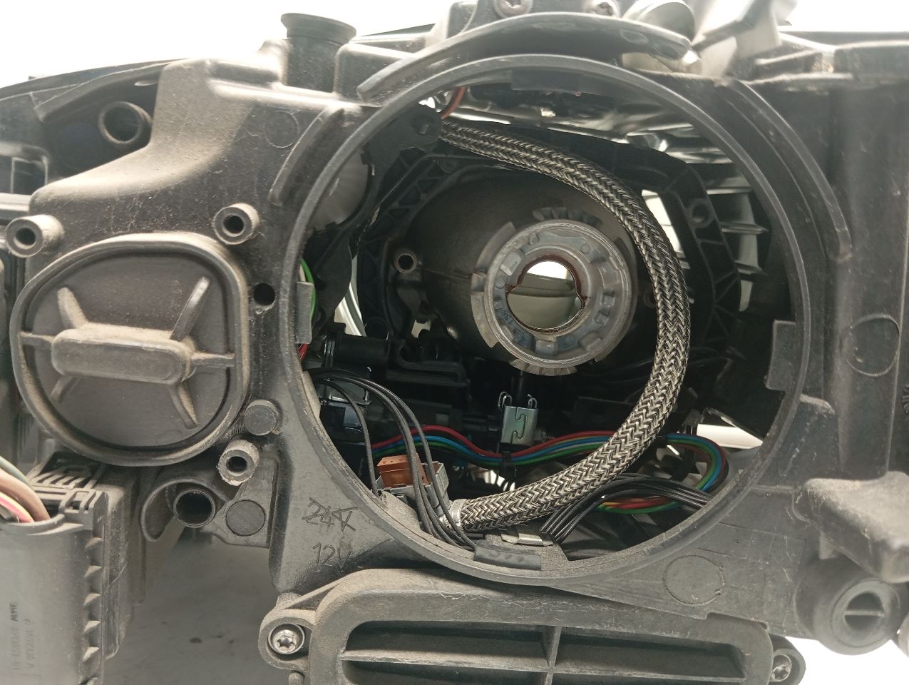 Part image 6