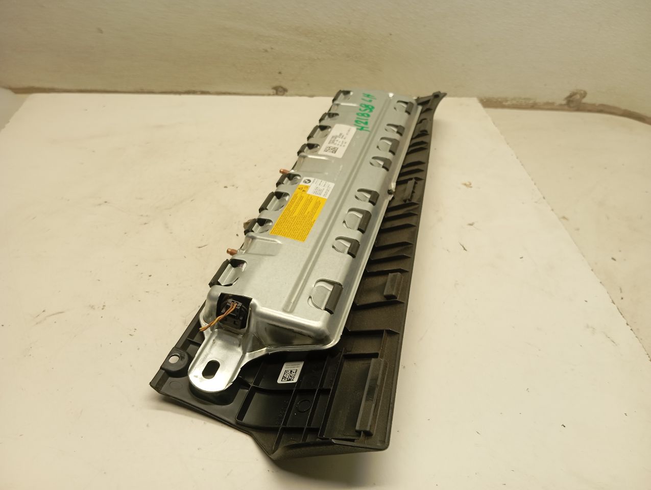 Part image 2