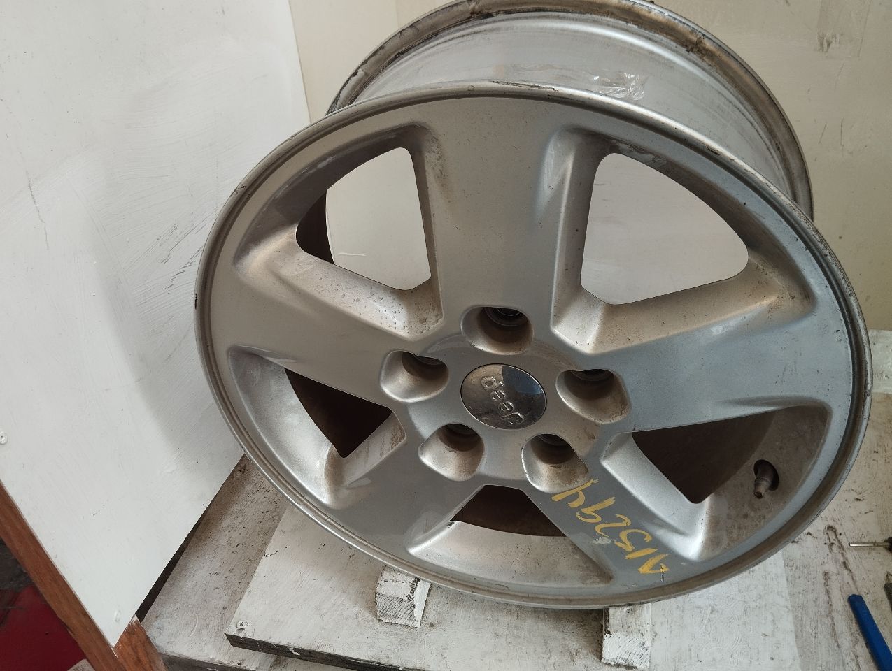 Part image 2