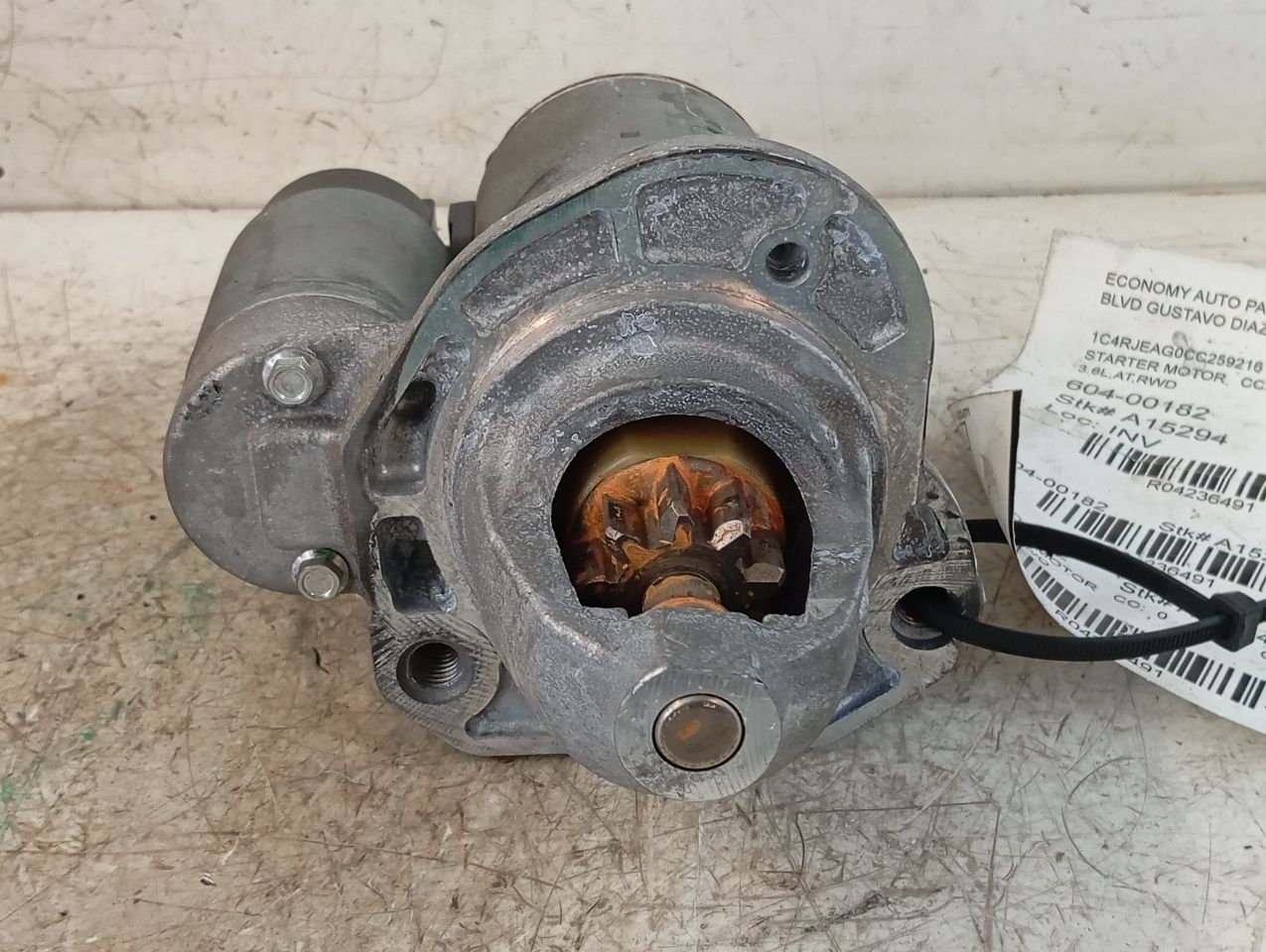 Part image 3