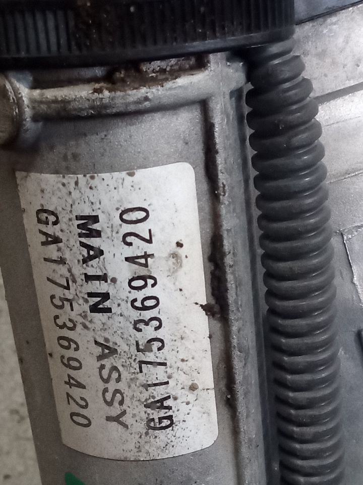 Part image 11