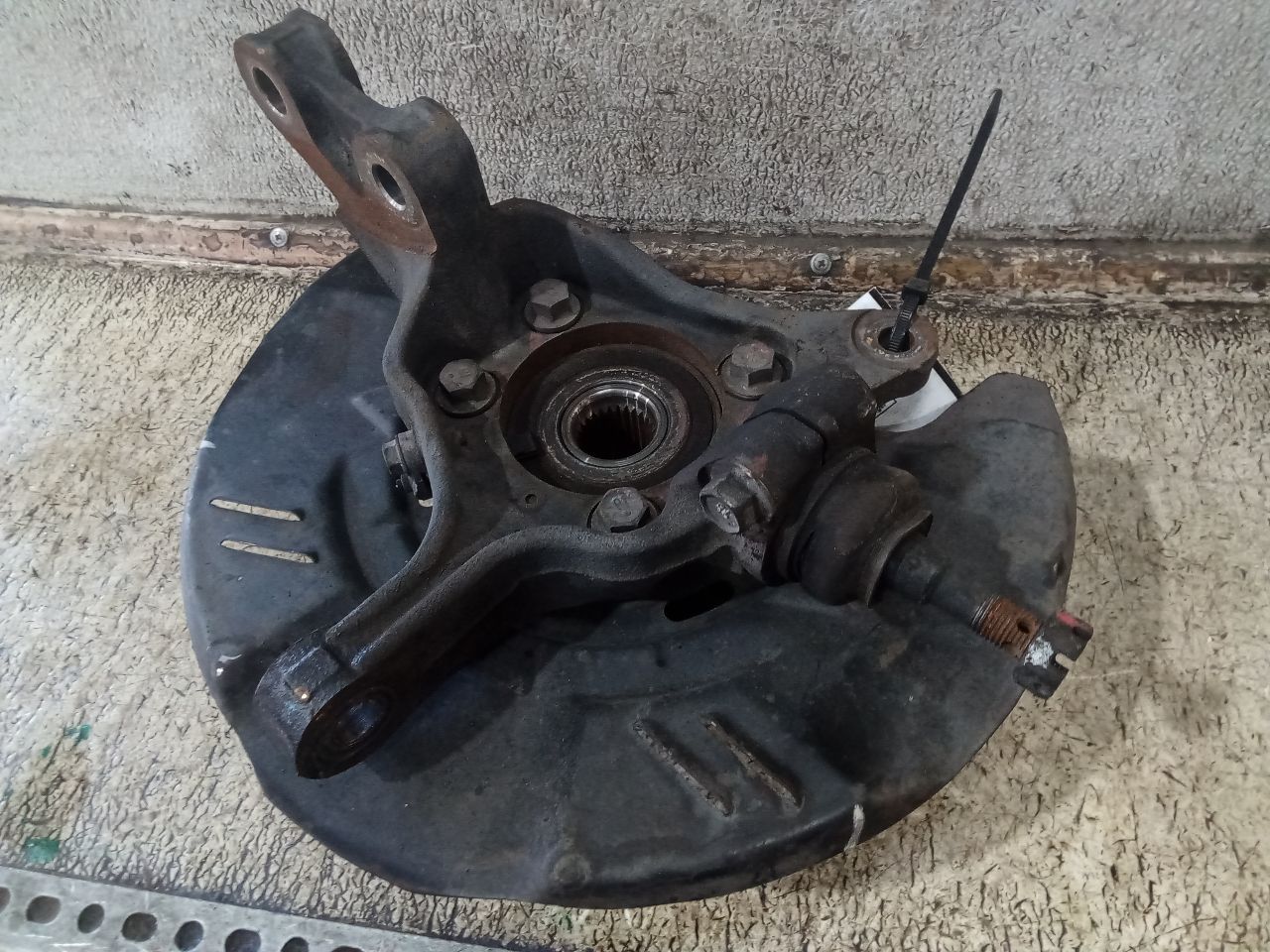 Part image 3