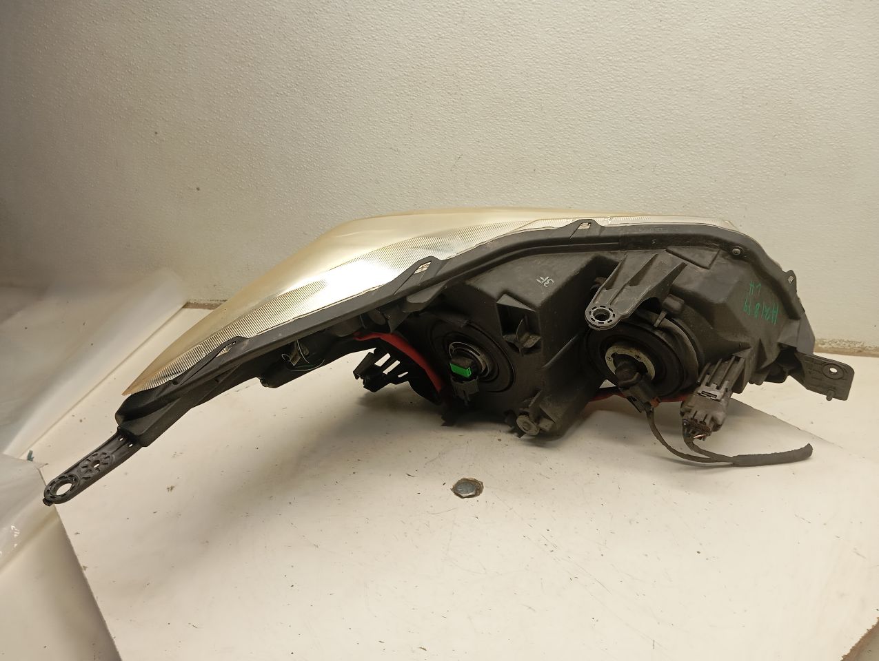 Part image 3