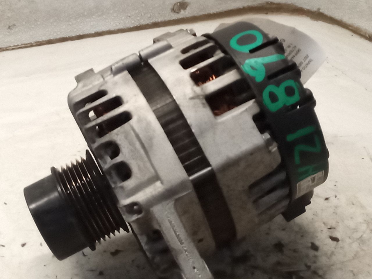 Part image 3