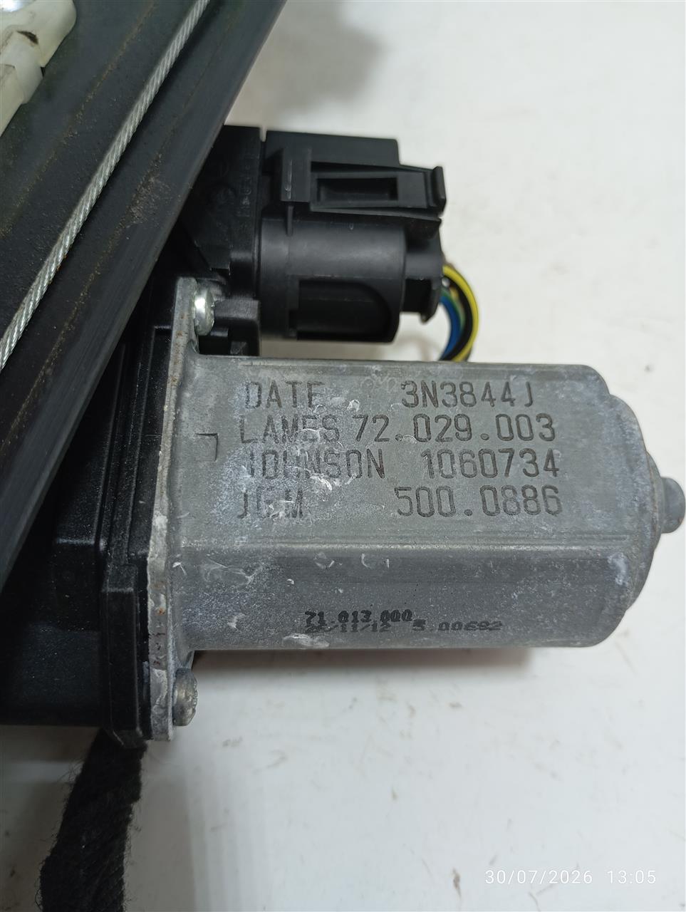 Part image 3