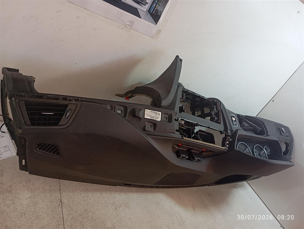 Part image 4