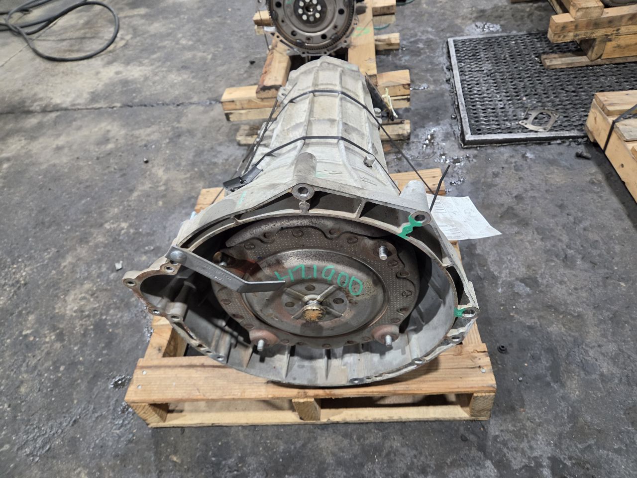 Part image 3