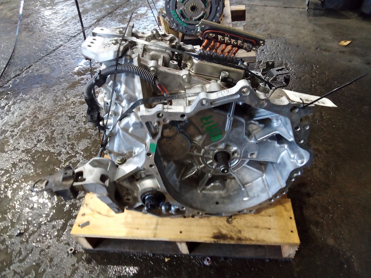 Part image 3