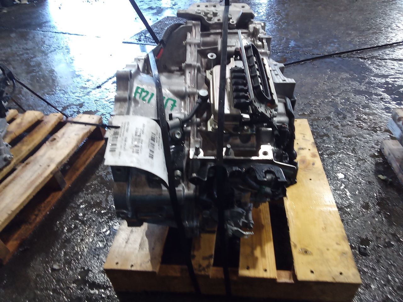 Part image 4