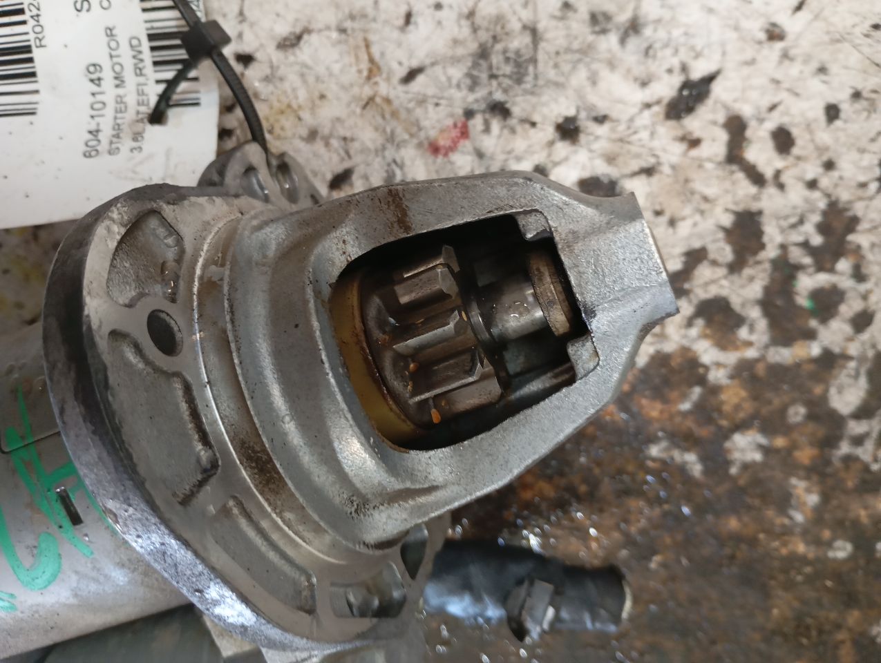 Part image 4