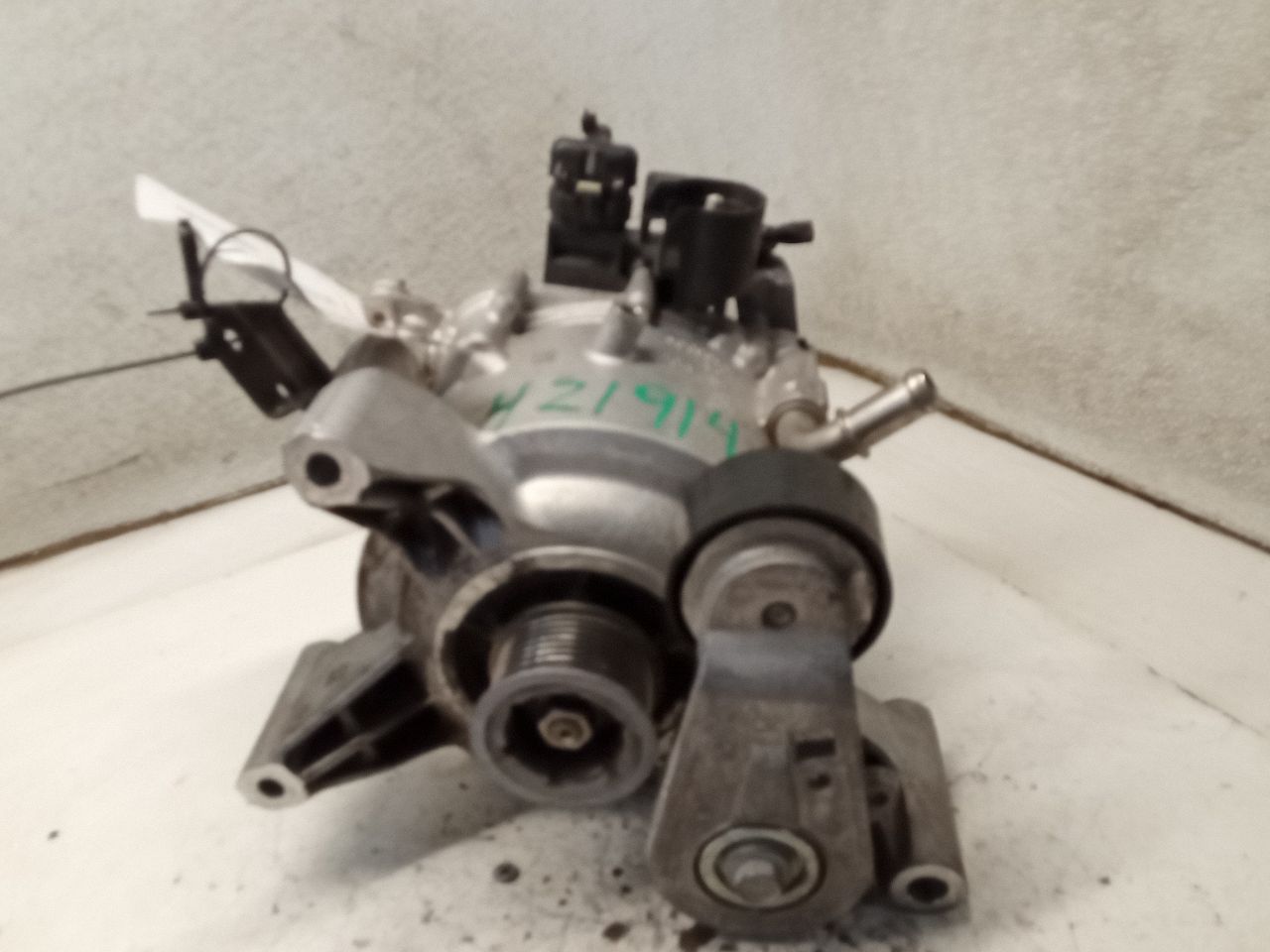 Part image 12
