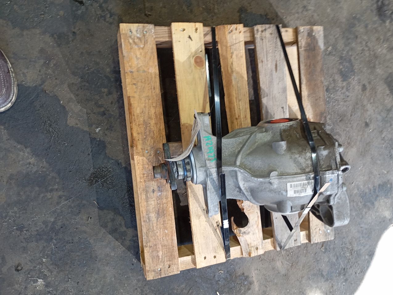 Part image 4